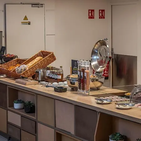 The Originals City, Des Volcans Hotel