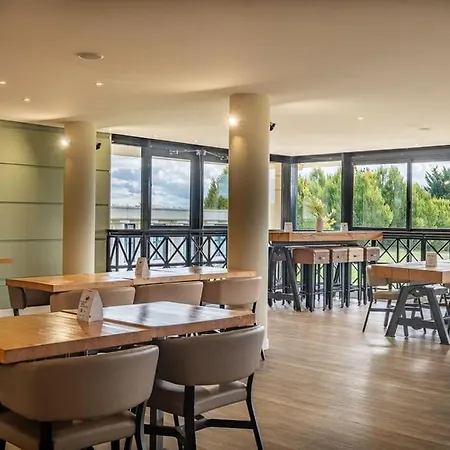 The Originals City, Des Volcans 3*