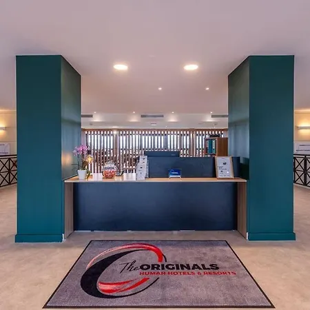 The Originals City, Des Volcans 3* Champs (Auvergne)